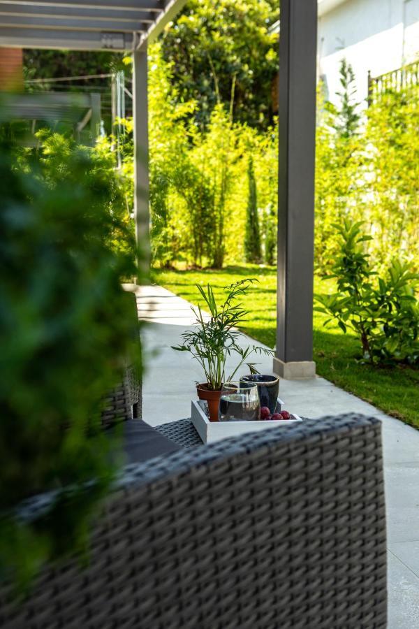 Gaia Maisonettes Nea Kallikrateia Luaran gambar