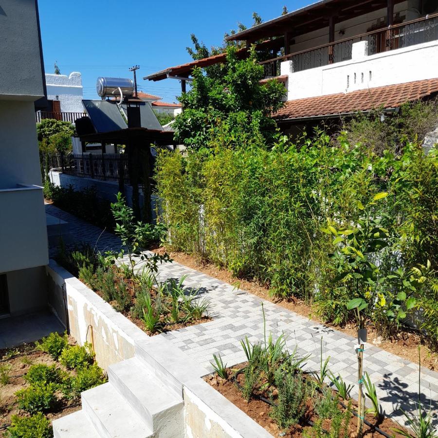 Gaia Maisonettes Nea Kallikrateia Luaran gambar